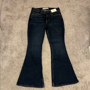 Dark Wash Women's Flare Jeans - Hollister